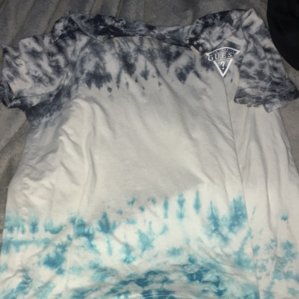 guess t-shirt